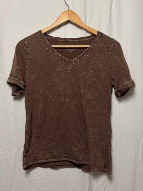 Rvgärd brown acid wash t-shirt with studded and skull detail